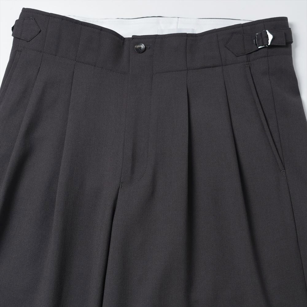 TWO TUCK MILITARY TROUSERS