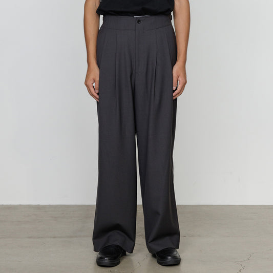  TWO TUCK MILITARY TROUSERS  