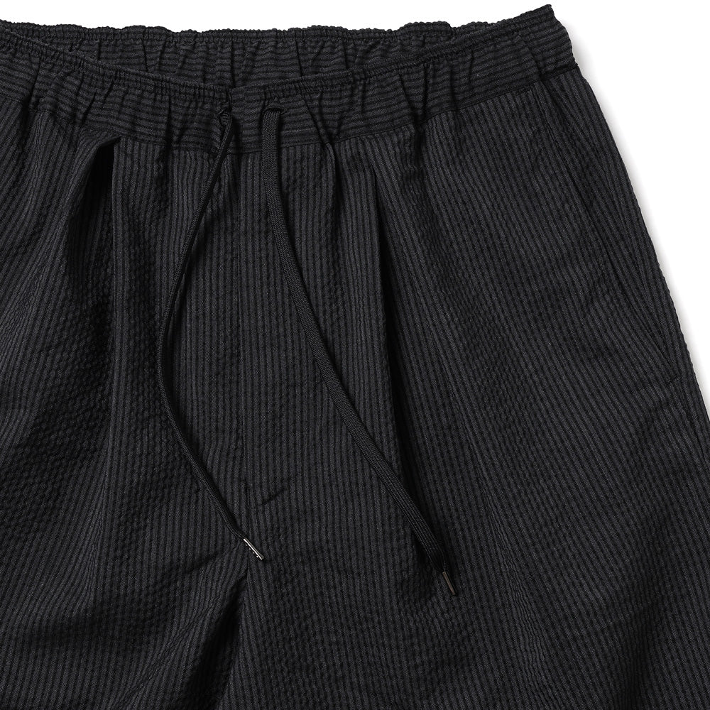 DOUBLE TUCK SHORTS WOOL SEERSUCKER