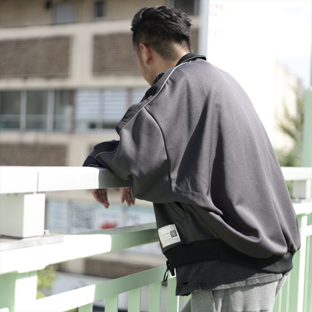 WIDE BACK TRACK JACKET