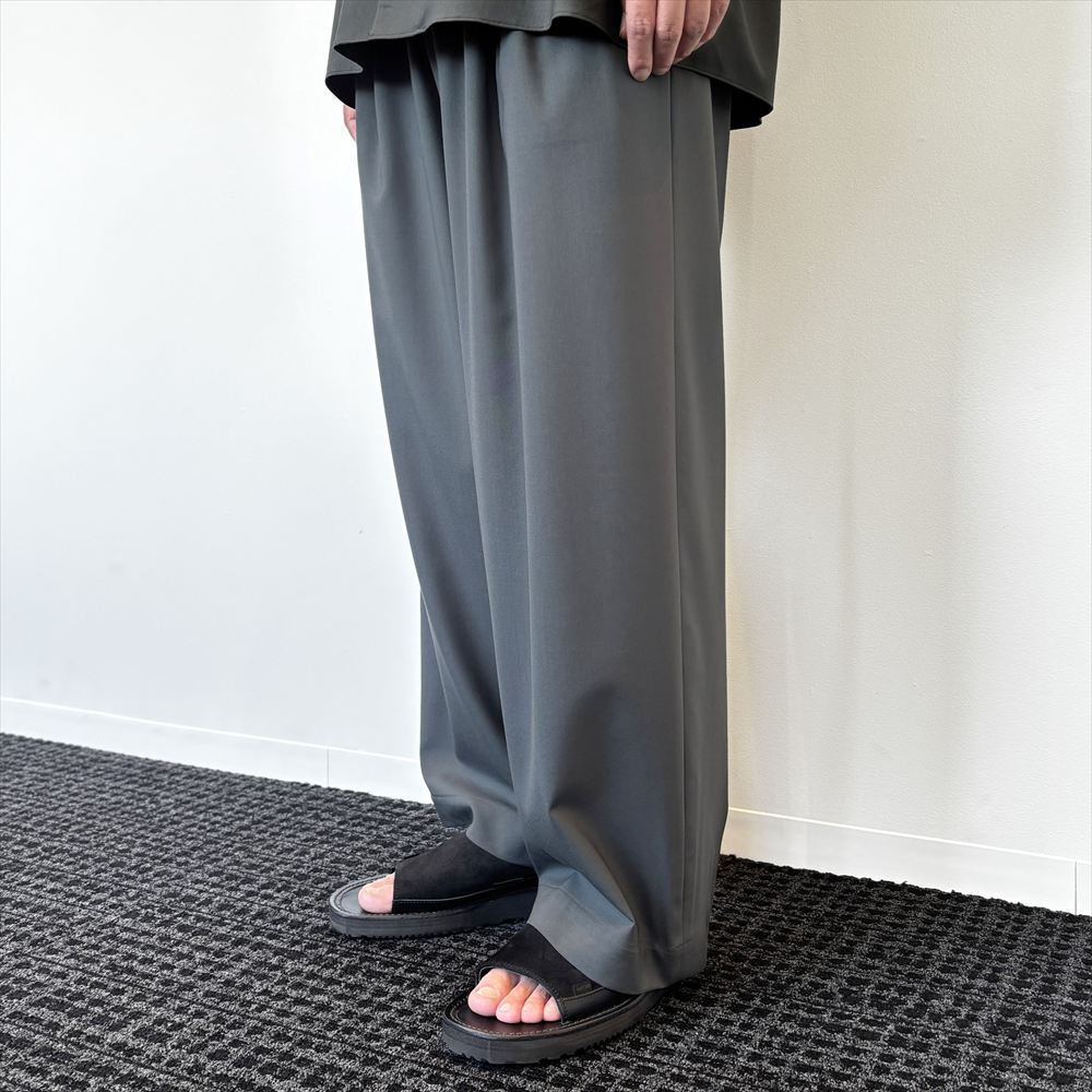 TRIPLE PLEATED EASY TROUSERS ORGANIC WOOL 2/80 TROPICAL