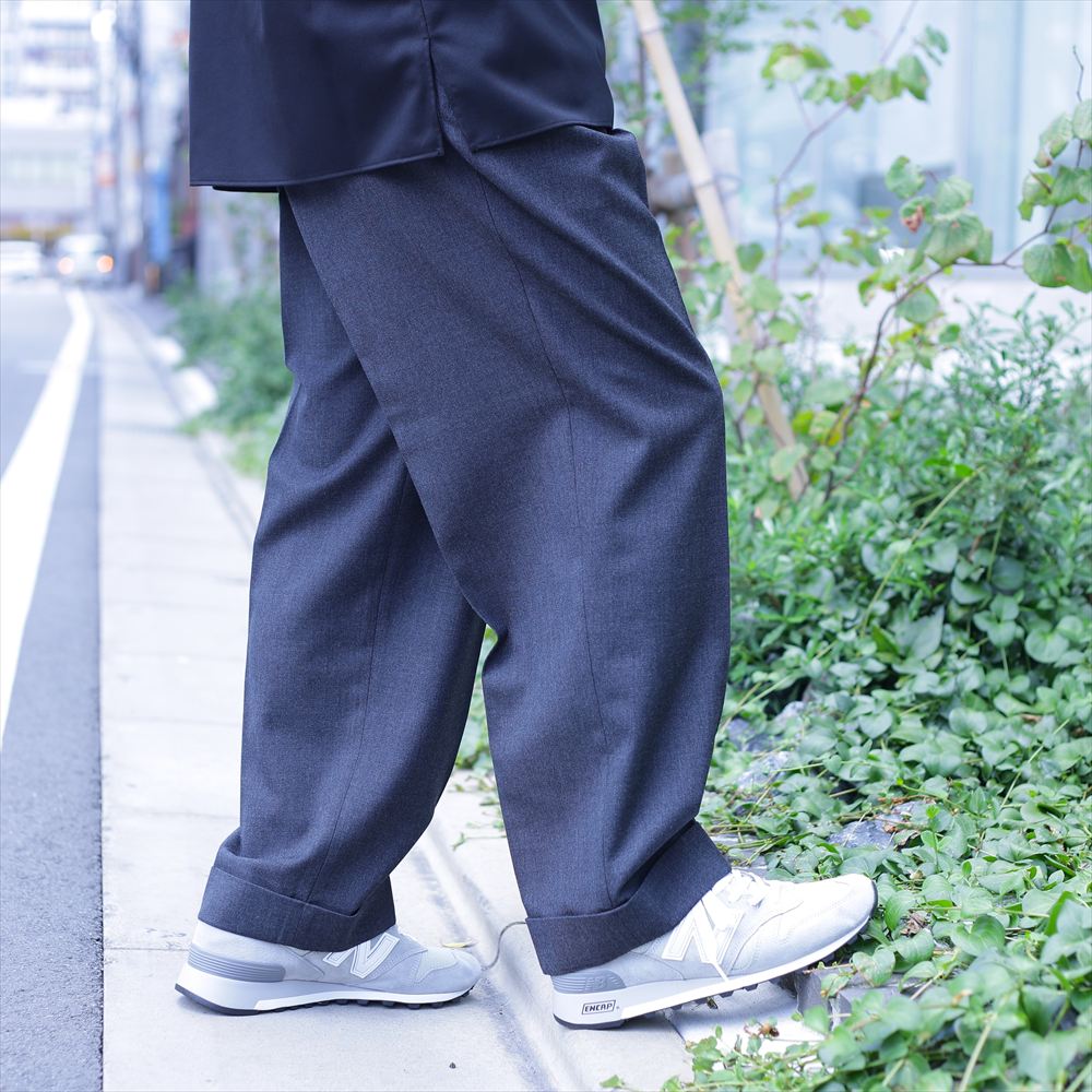 DOUBLE PLEATED SEMI EASY TROUSERS ORGANIC WOOL SURVIVAL CLOTH