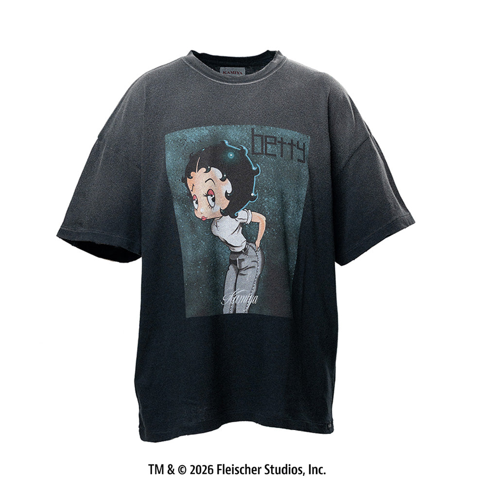 I'm coming out  Betty boop Tee