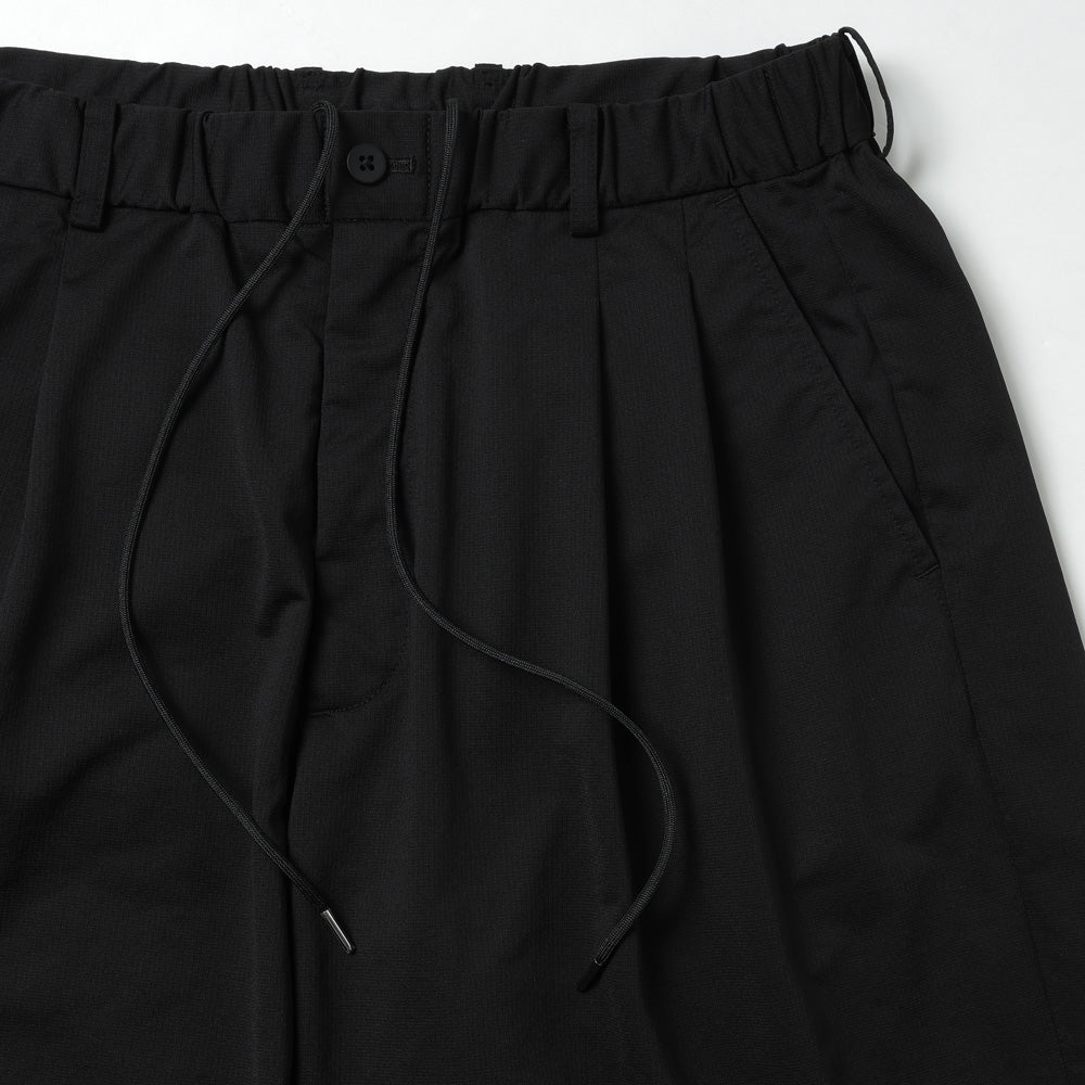 36G Nylon Tuck Easy Shorts