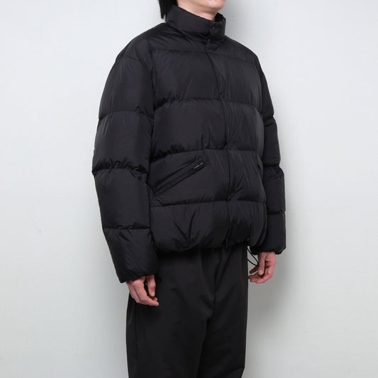  超軽量ナイロンクラシックダウンJKT  