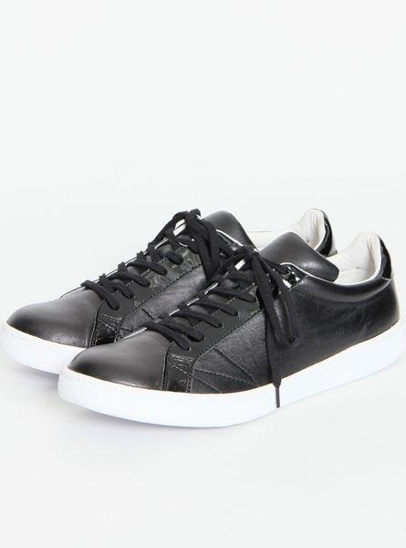  スムースレザーローカットスニーカー  