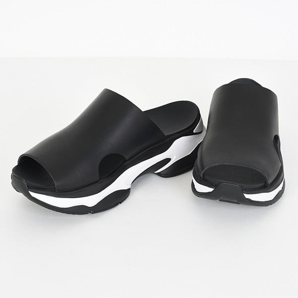 SANDAL (SLIPPERS)