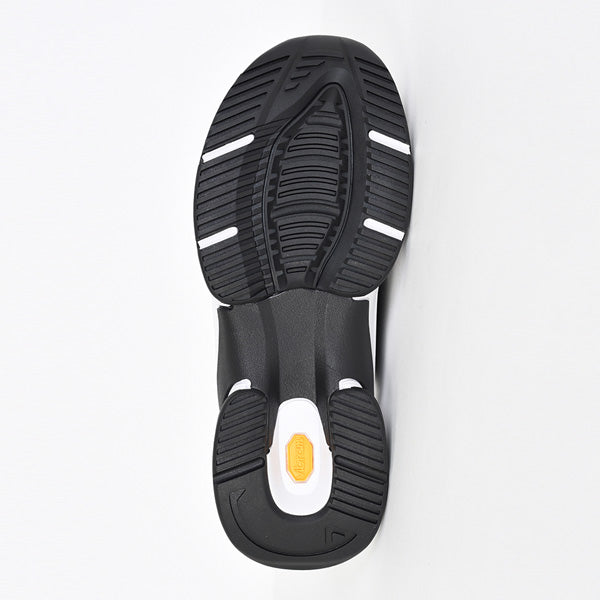 SANDAL (SLIPPERS)