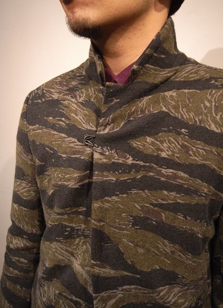 カシミヤ混ニットフラノタイガーカモ 3つ釦JK