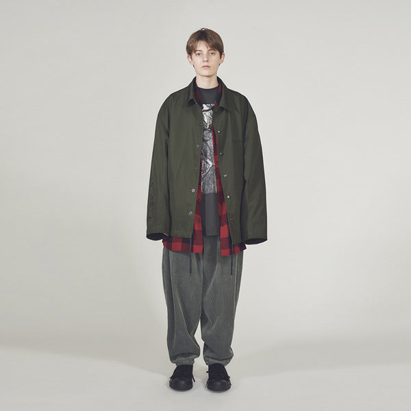 LAD MUSICIAN】No.2218-361 size 42 （THAIBEV: Annual Report 2017 