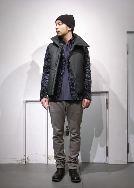 タイプライターレザータ加工 ダウンベスト