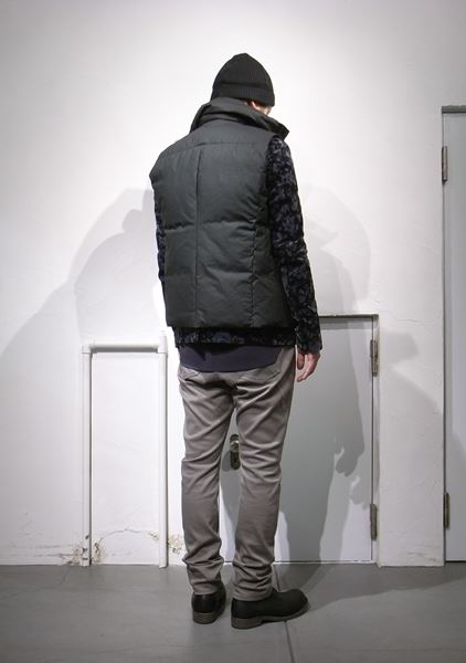 タイプライターレザータ加工 ダウンベスト