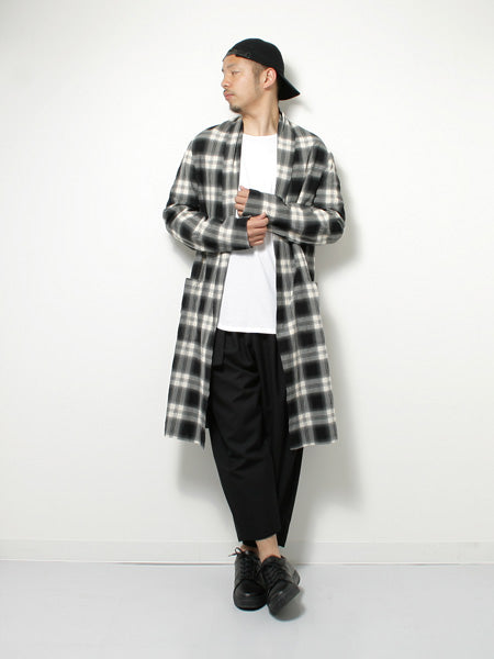 追撚ウールギャバワッシャー ベルト付ワイドテーパードパンツ