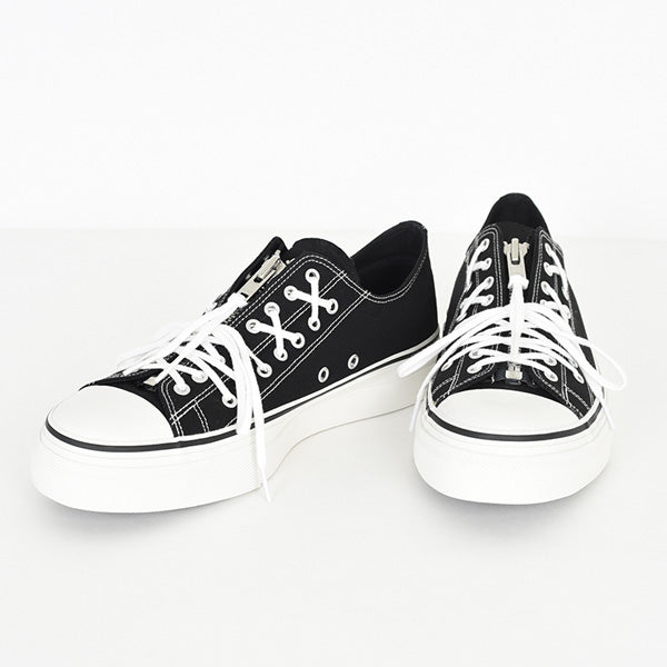 LOW CUT CANVAS SNEAKER