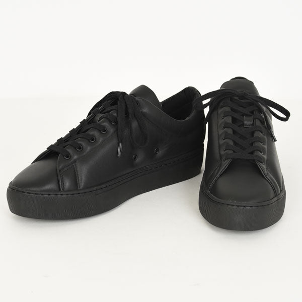 PADDING SNEAKER