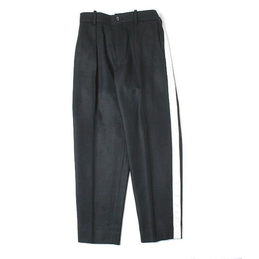  1TUCK PEGTOP SIDE LINE  