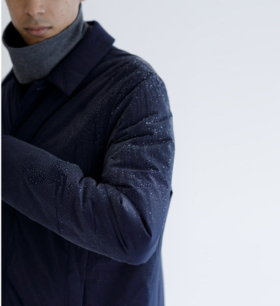 サイレントコーティングストレッチタフタ シンダウンステンカラーコート
