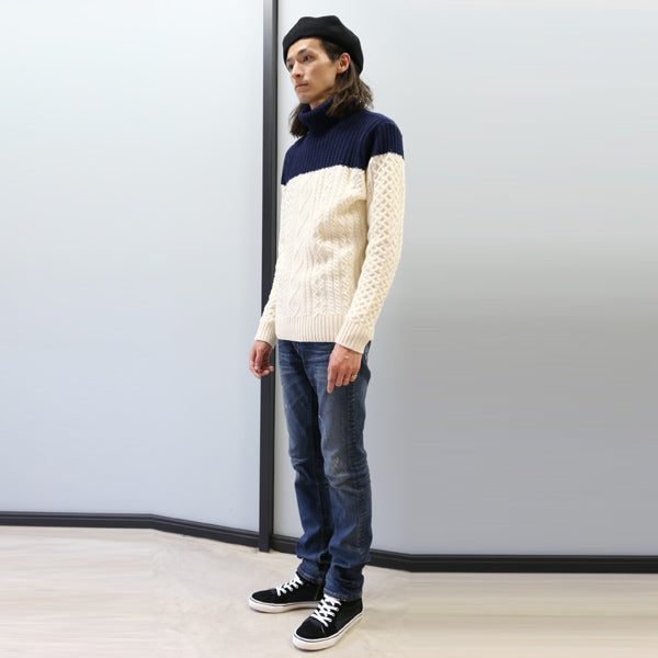 FRENCH WOOL TURTLE NECK