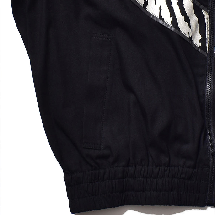 Black Denim V.Line Athletic BZ