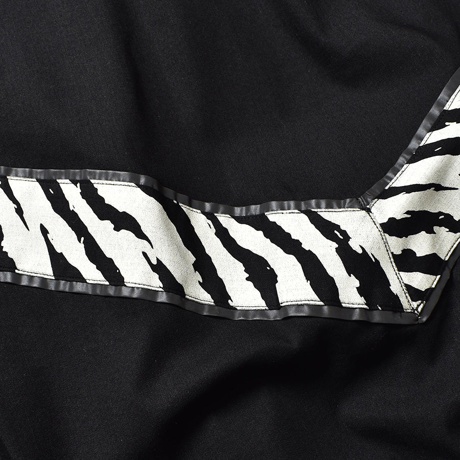 Black Denim V.Line Athletic BZ