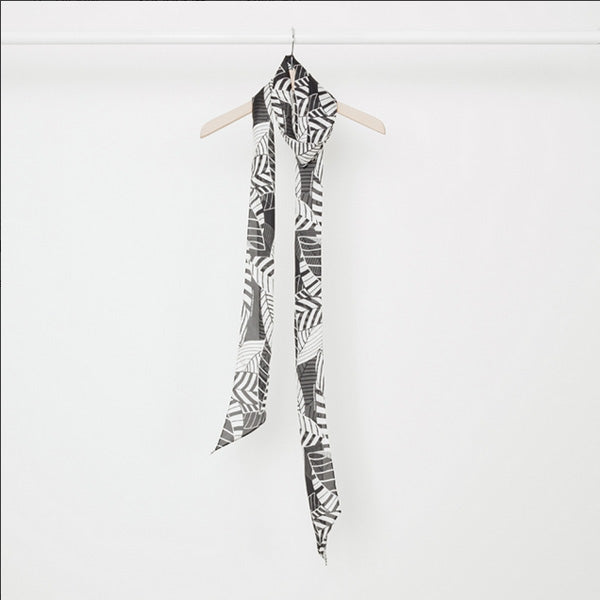 MARKAWARE-NARROW SCALF LONG