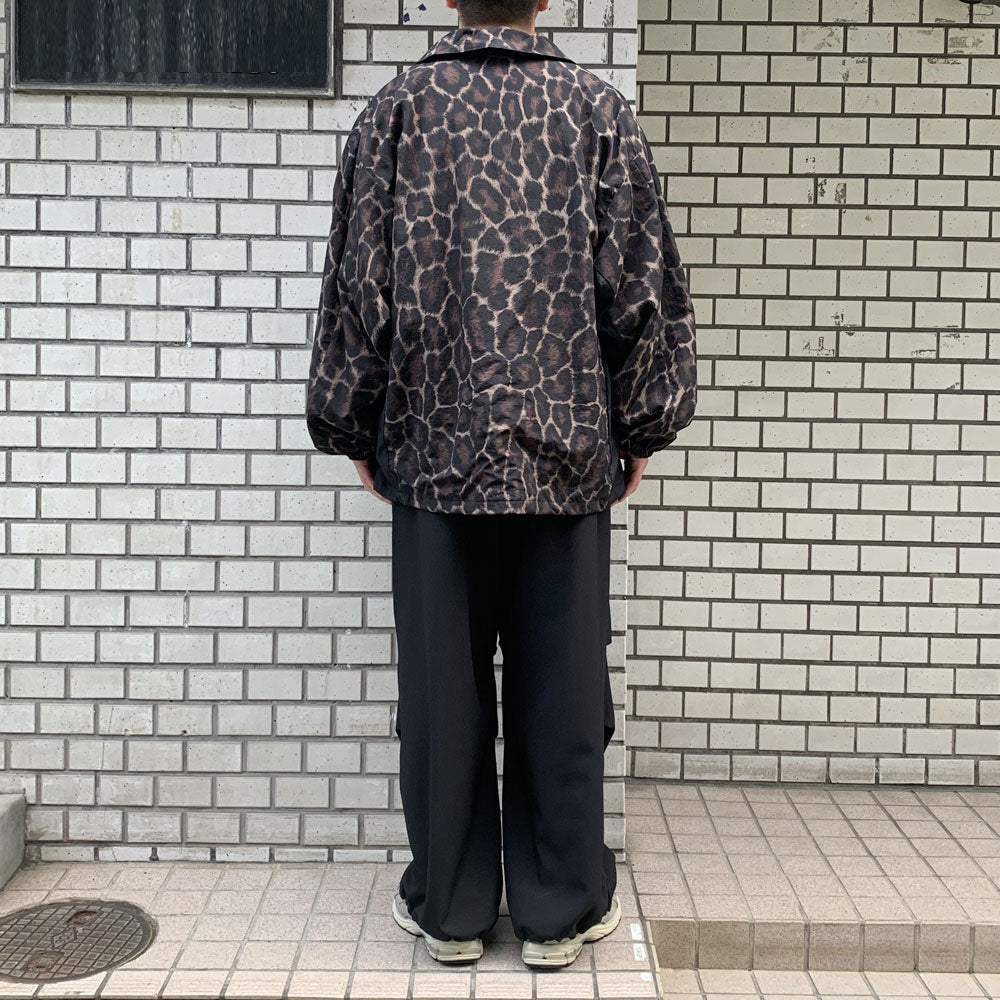 STAND COLLAR BLOUSON NYLON WASHER INKJET LEOPARD