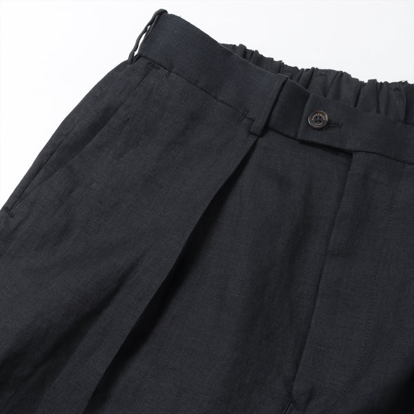 MARKAWARE - PLEATED SHORTS HEMP