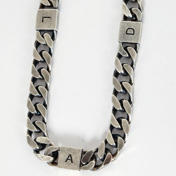 CHAIN NECKLACE