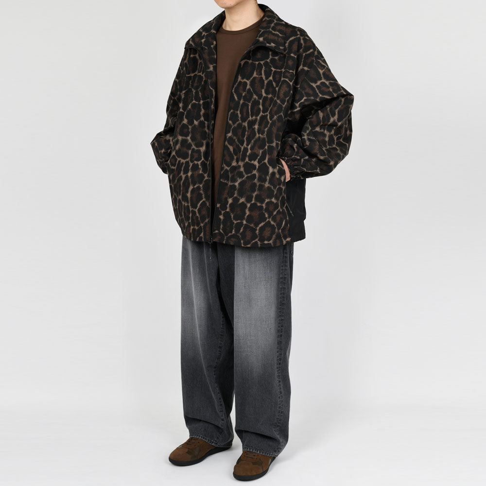 STAND COLLAR BLOUSON NYLON WASHER INKJET LEOPARD