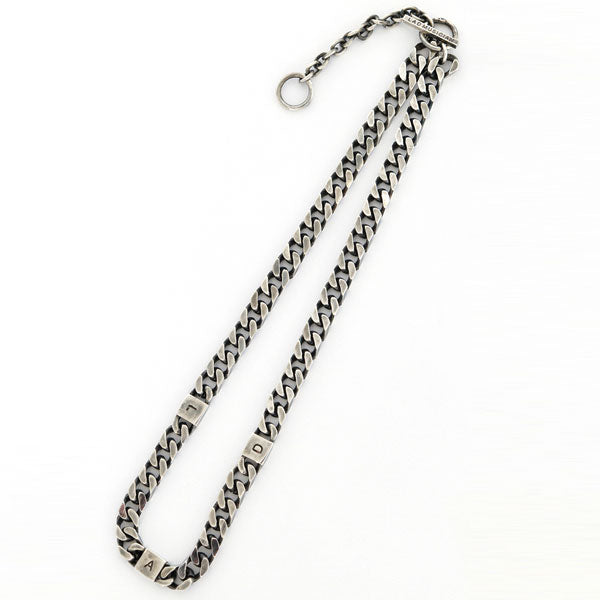 CHAIN NECKLACE